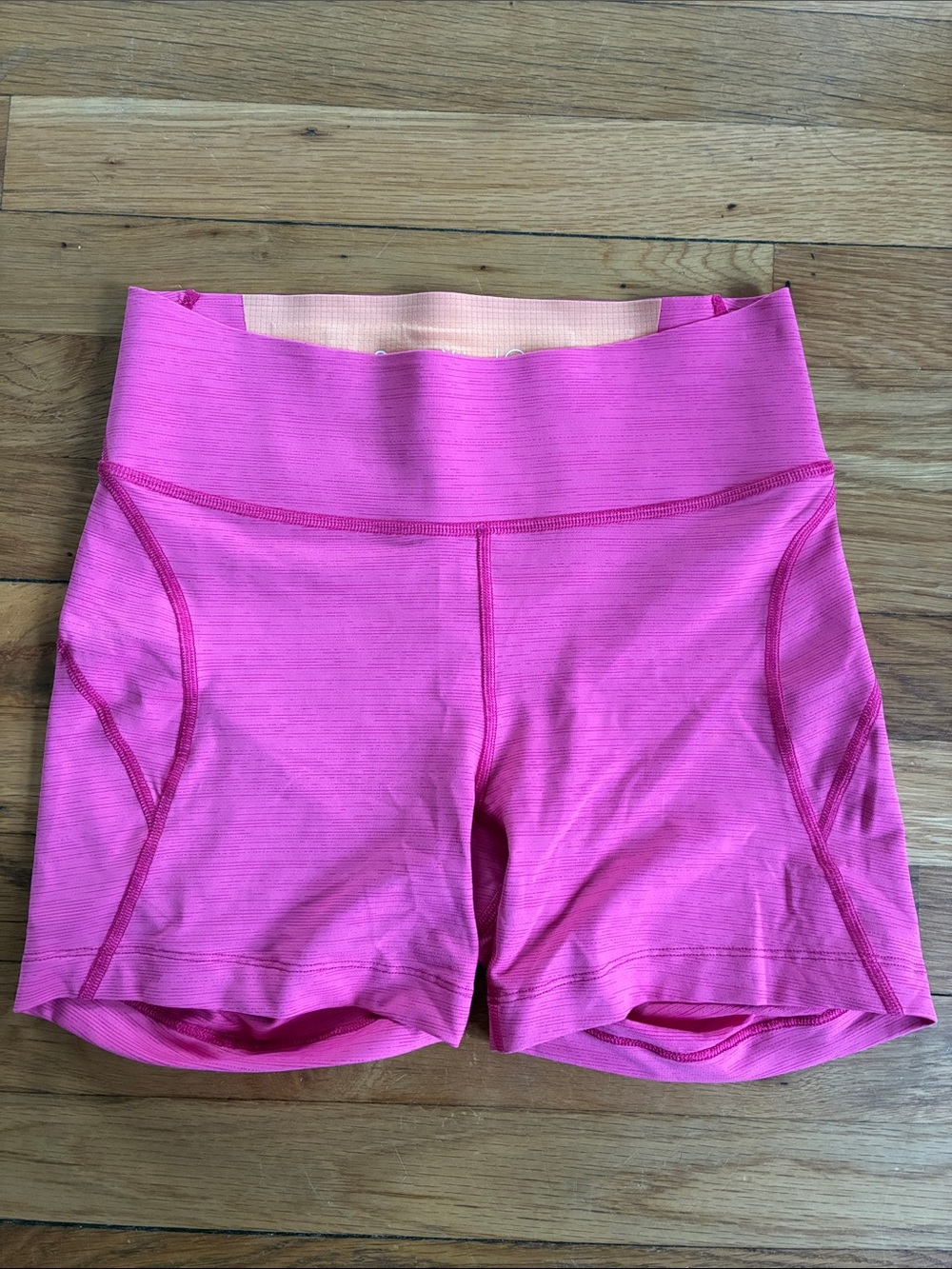Outdoor Voices Techsweat Core Shorts Small Raspberry Pink 5” High Rise Pocket